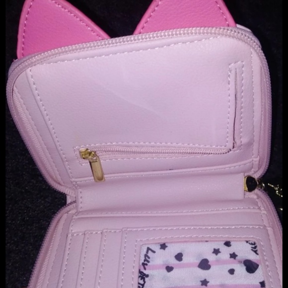 Pink kitty cat Betsey Johnson wallet - Picture 2 of 3